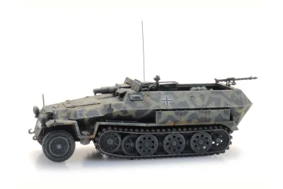 Artitec 6870521: Sdkfz 251/9 Ausf C Camo