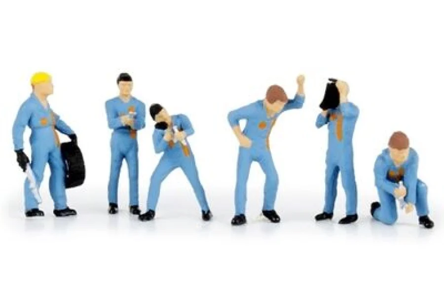 Figure crew del box
