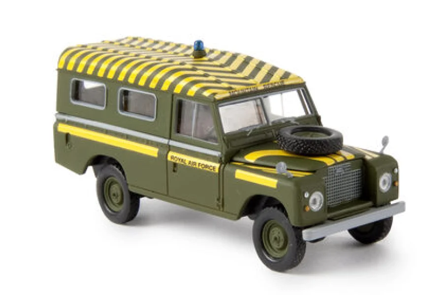 Land Rover 109