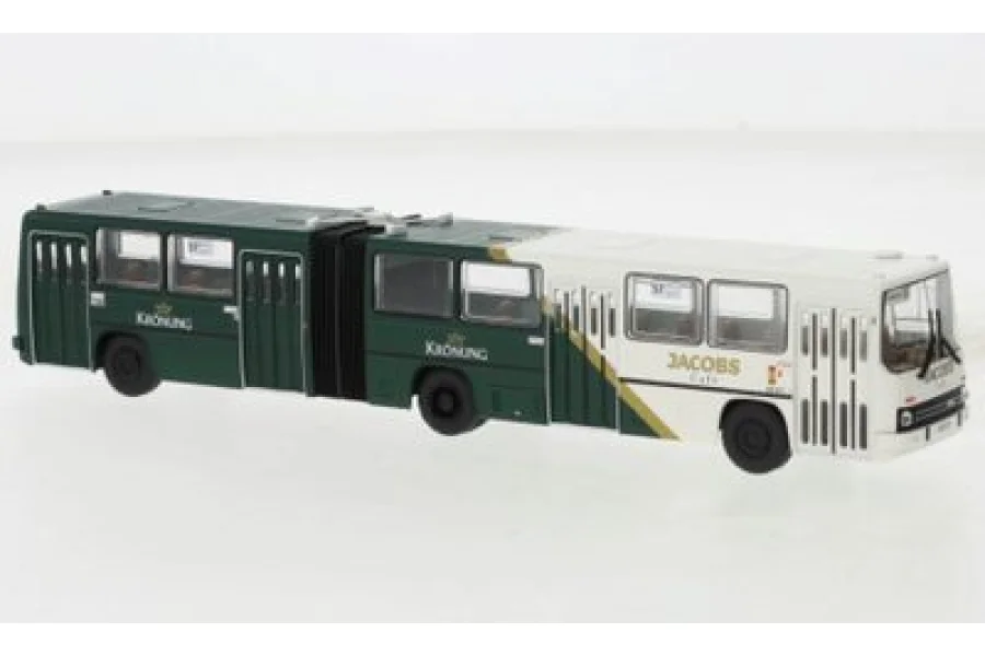 Ikarus 280.02