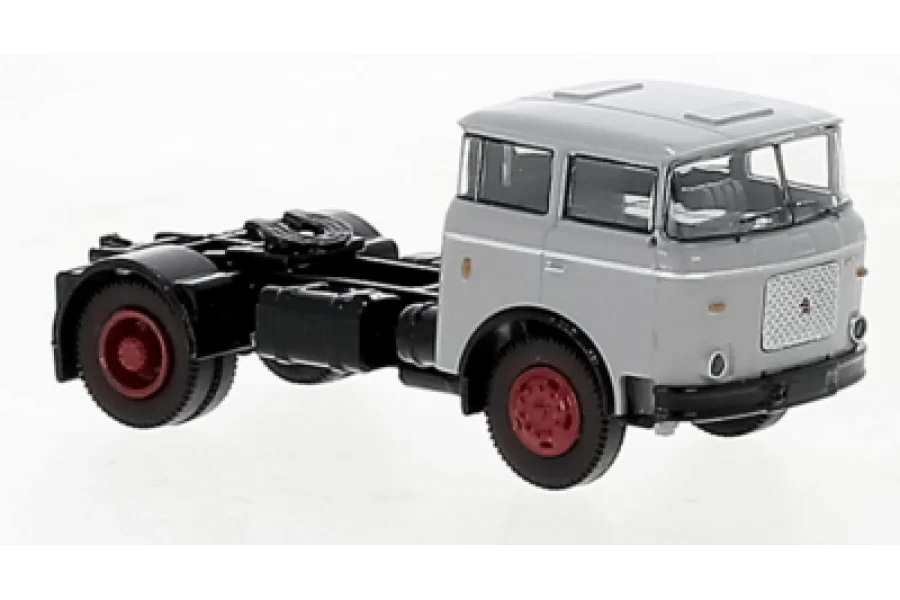Tractora de semirremolque LIAZ 706