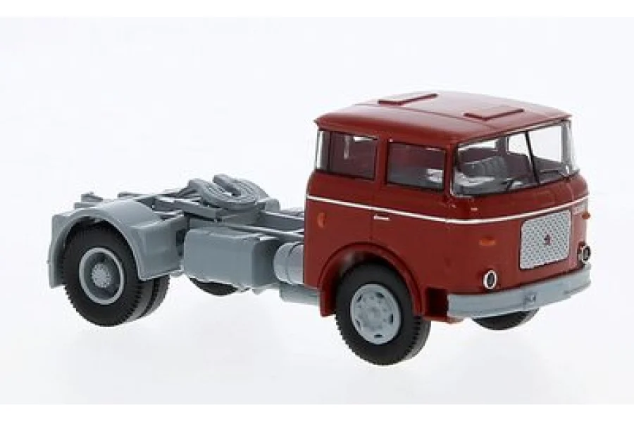 LIAZ 706 nyergesvontató