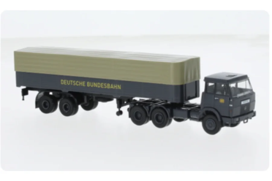 Hanomag Henschel F221