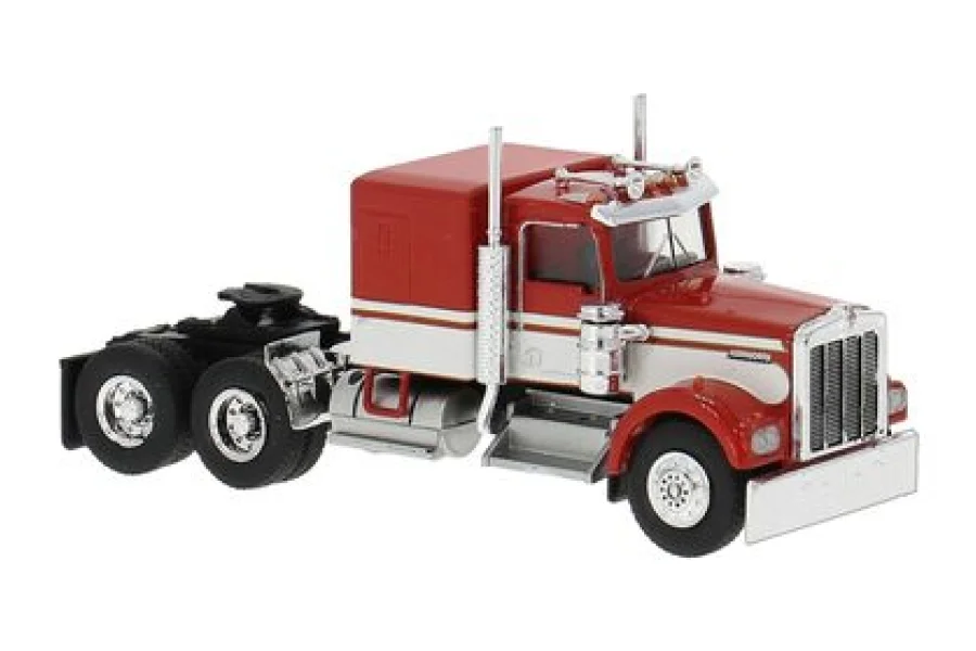 Kenworth W900