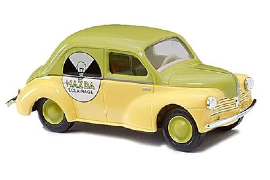 Renault 4 CV »Mazda«