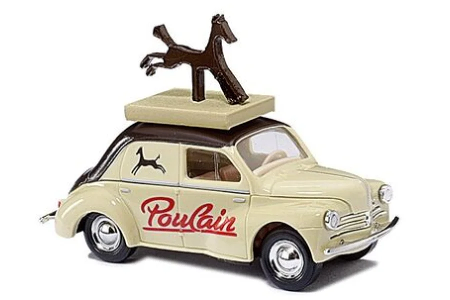 Renault 4 CV »Poulain«