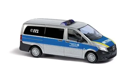 Busch 51147: MB Vito, THW