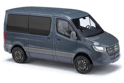 Busch 53464: MB Sprinter Bus mit kurzem Radstand