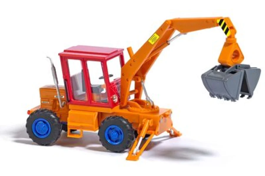 TIH 445 Schlepper