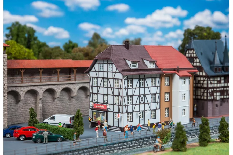 Burg-Apotheke