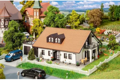 Faller 130641: Prefabwoning 1985