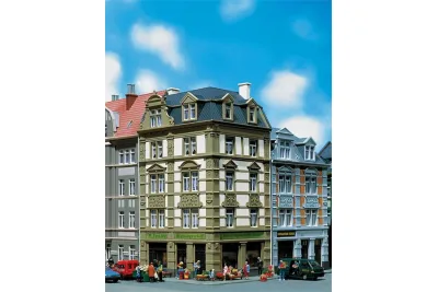 Faller 130916: Casa d'angolo in città »Goethestraße 62«