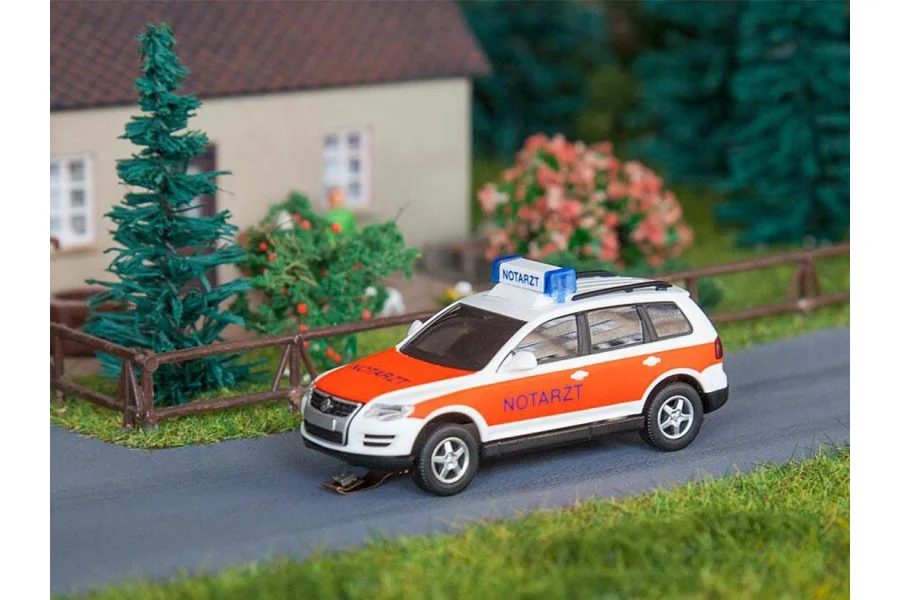 H0 Car System PKW VW Touareg Notarzt Wiking