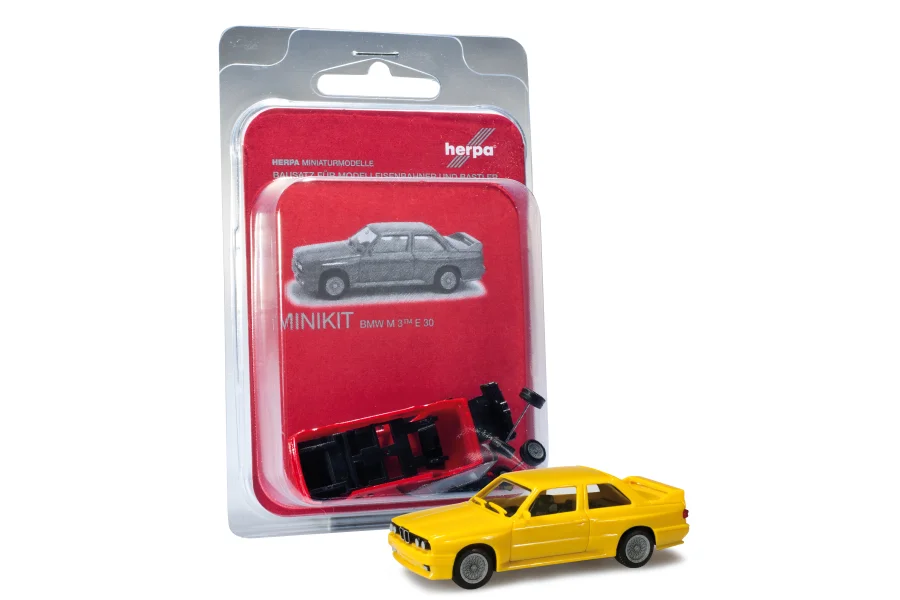 MiKi BMW M3 E30