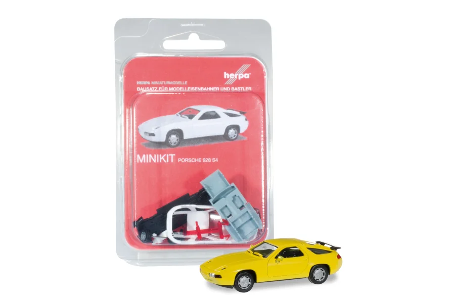 Porsche 928 S4