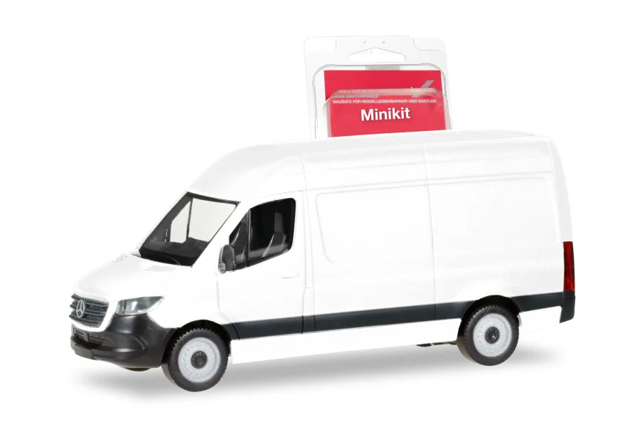 MiKi MB Sprint`18 skříňový van s vysokou střechou