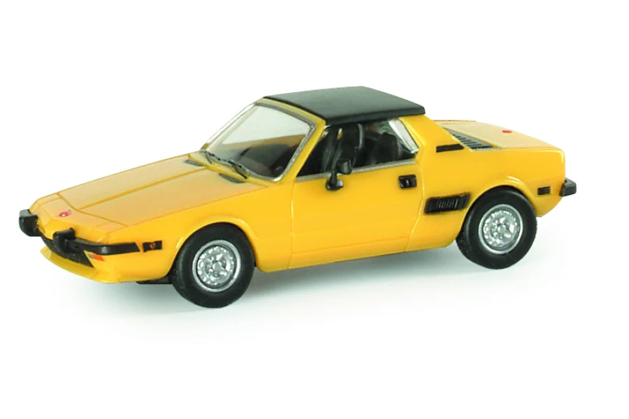 Fiat X 1/9, standard