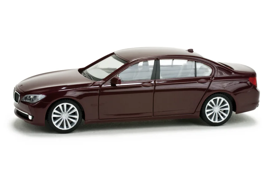 BMW 7er 08, standard