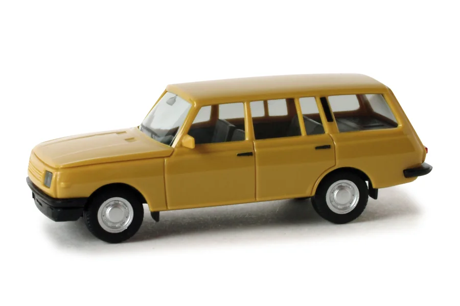 Wartburg Tourist 353 ´85, standard