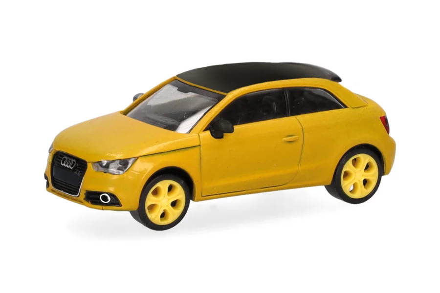 Audi S1