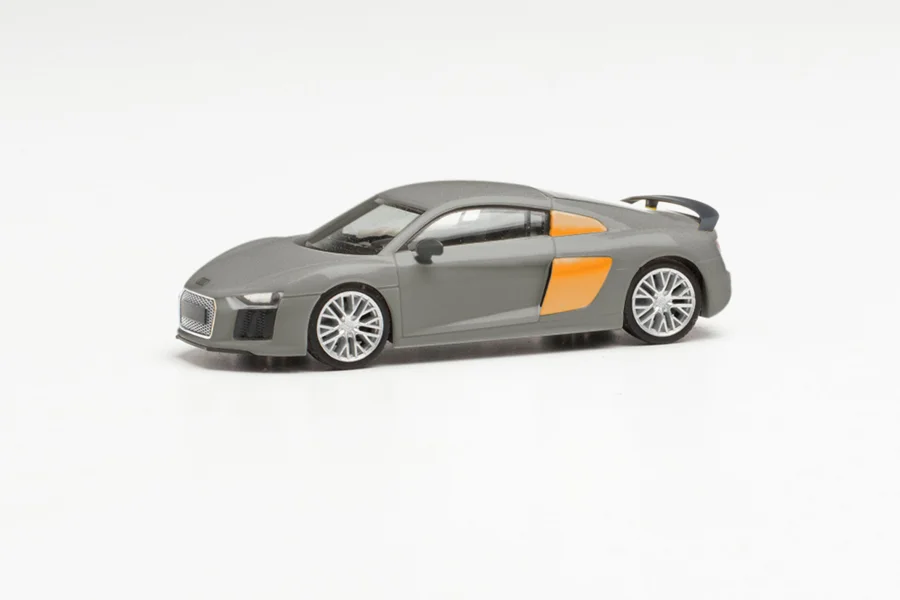 Audi R8 V10 plus