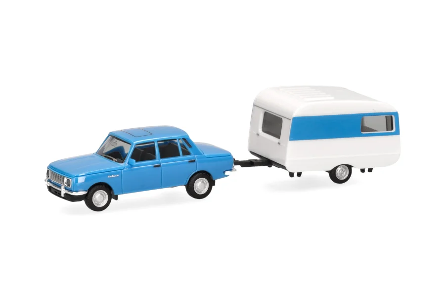 Wartburg 353`82 Limousine mit QEK-Wohnwagen