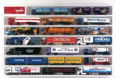 Herpa 029254: LKW Schaukasten, Vitrine für Sammler (weiß), Eurolänge (64,5cm x 45cm x 3,5cm)
