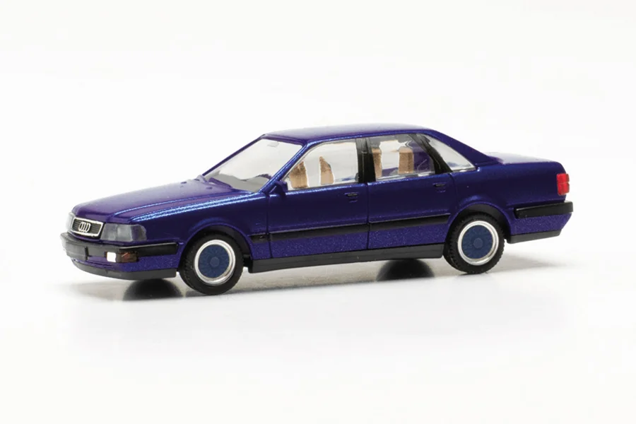 Audi V8