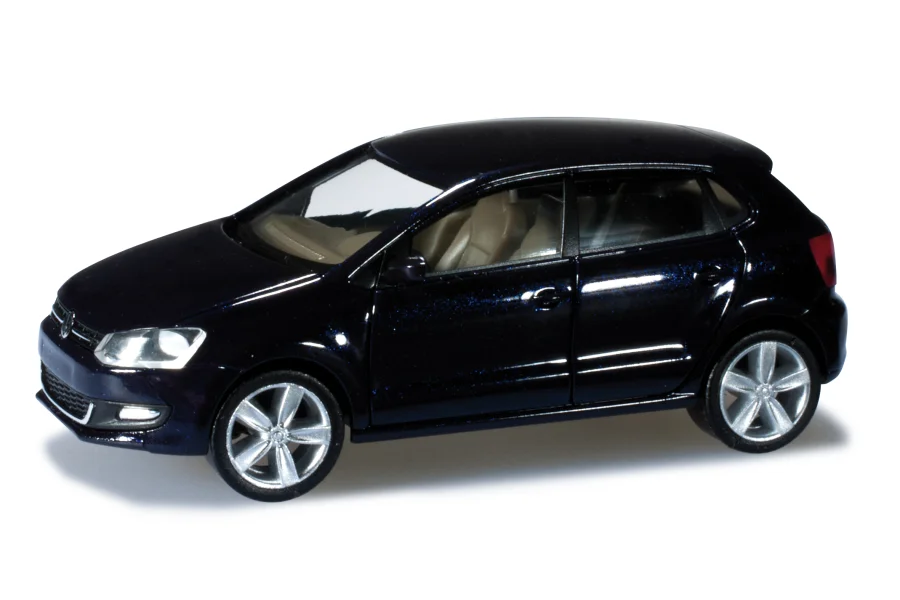 VW Polo 4-türig, metallic