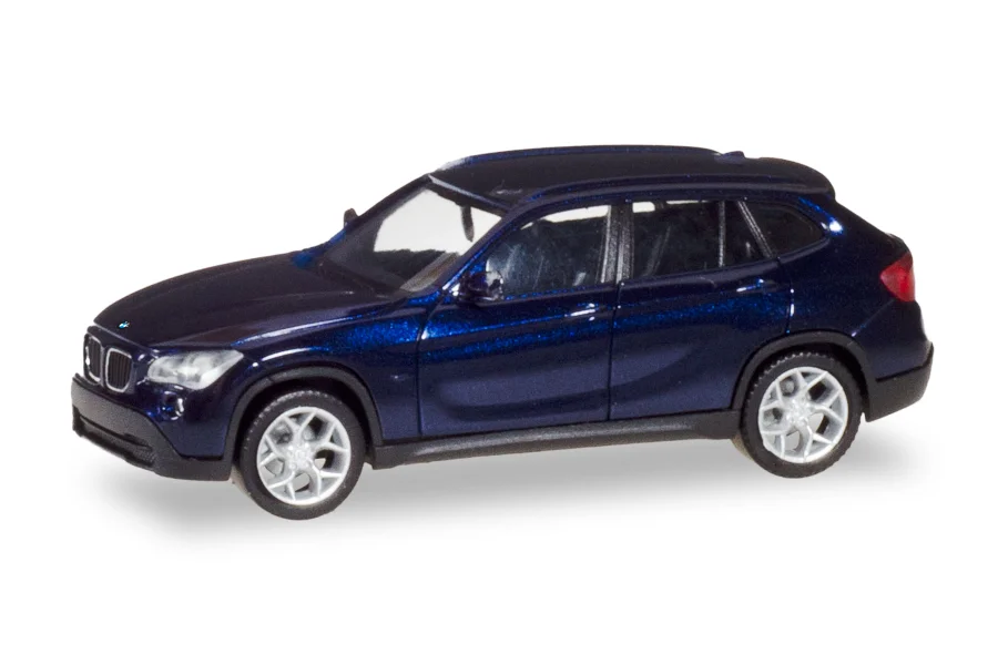 BMW X1 (E84) met. estorilblau