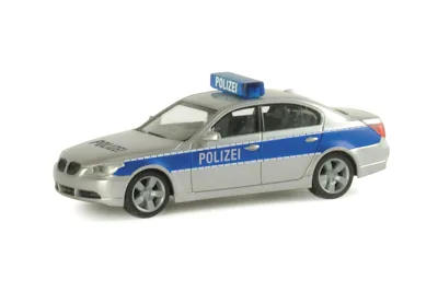 Herpa 048088: BMW 5er Limousine "Polizei Hamburg"