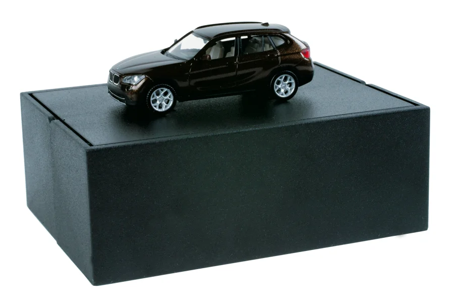 PKW Klappbox-Vitrine