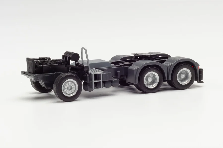 Fahrgestell MAN 6x4