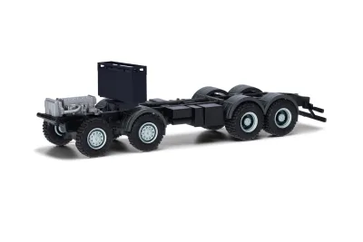 Herpa 085915: Fahrgestell 8x8 Iveco Trakker