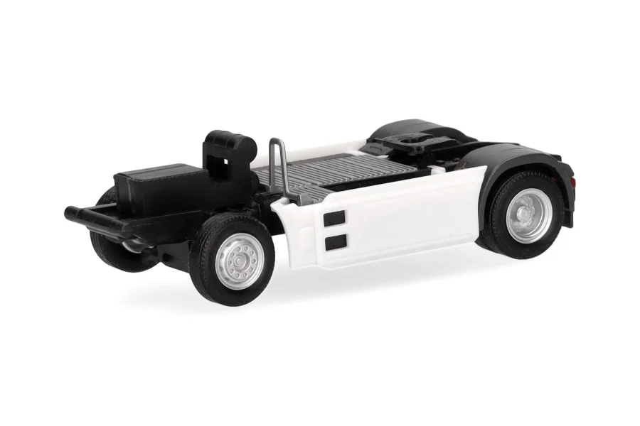 Teileservice: Fahrgestell Zugmaschine 2achs MAN eTGX mit Batteriekästen und Chassisverkl. (2 Stück)