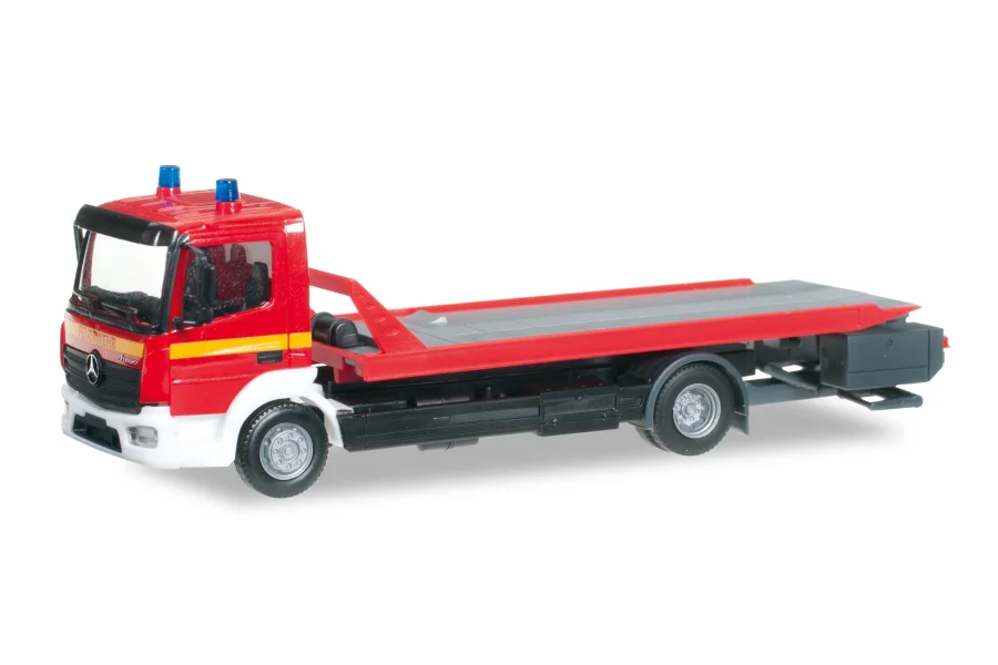 MB Atego Plateau-Abschleppfahrzeug "Feuerwehr"
