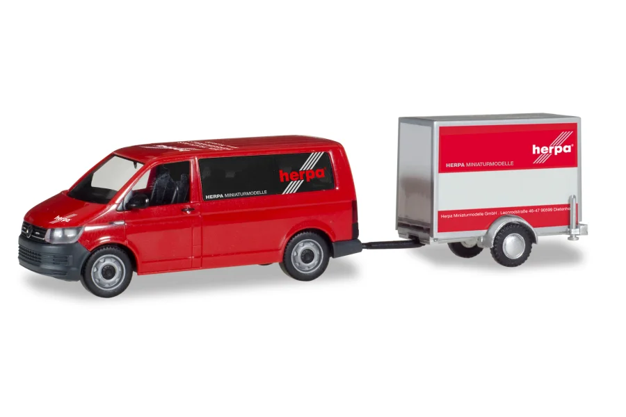 VW T6 Bus mit Kofferanhänger