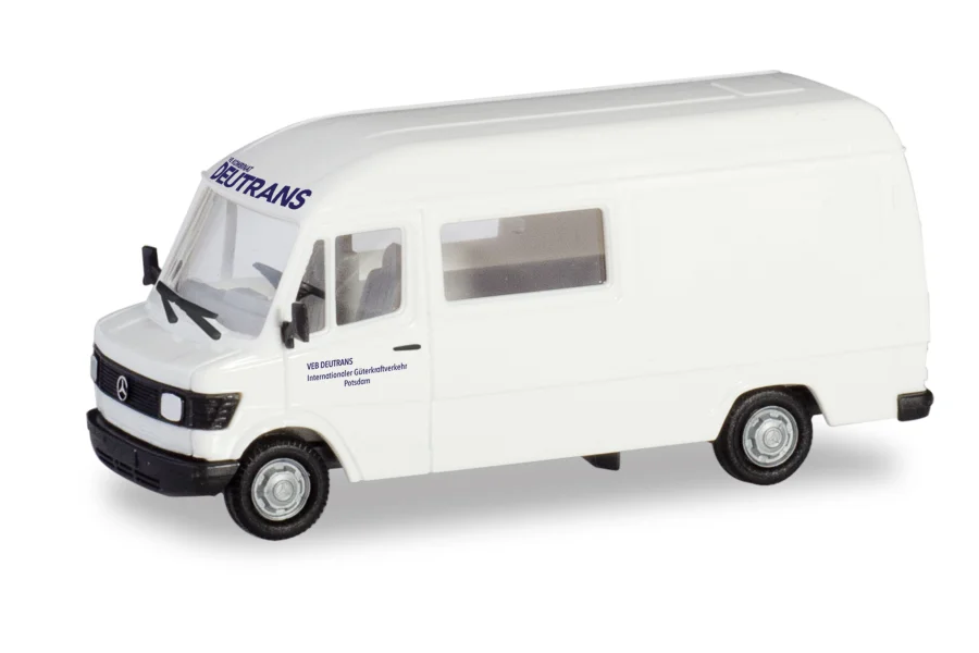 Mercedes-Benz 207 D Hochdach Halbbus "Deutrans"