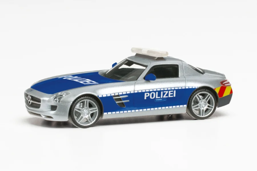 Mercedes Benz SLS