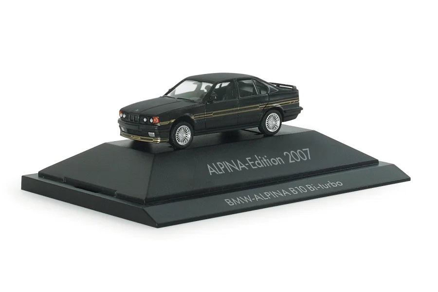 BMW Alpina B 10