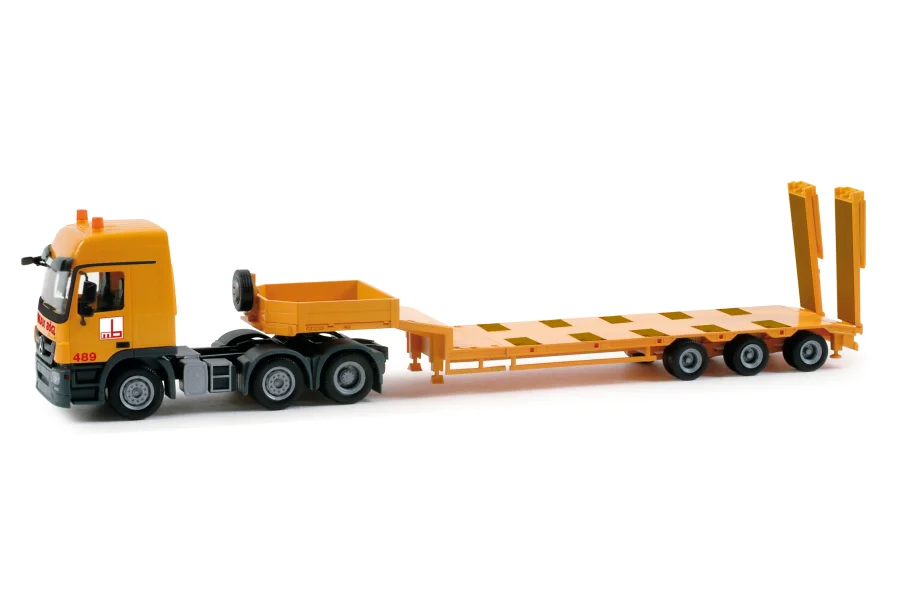 MB Actros L 08 Goldhofer Semitieflade-Sattelzug