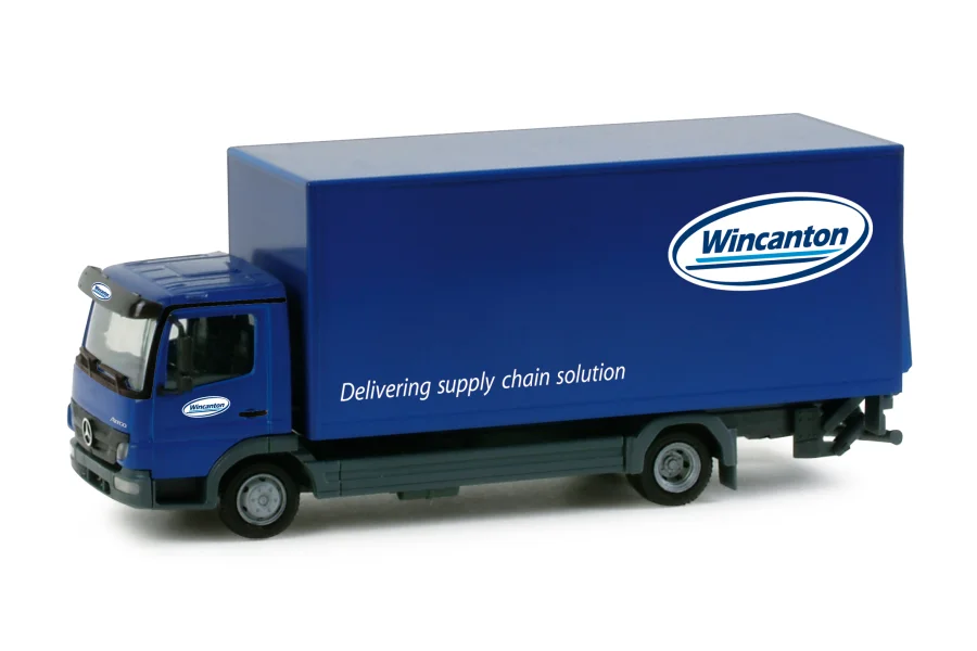MB Atego Koffer-LKW mit Ladebordwand "Wincanton"