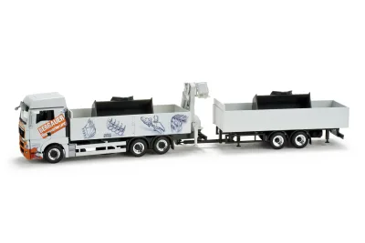 Herpa 158480: MAN TGX XLX Pritschen-Hängerzug mit Ladekran und Ladegut