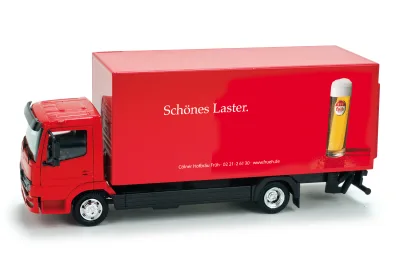 Herpa 158596: MB Atego Koffer-LKW mit Ladebordwand