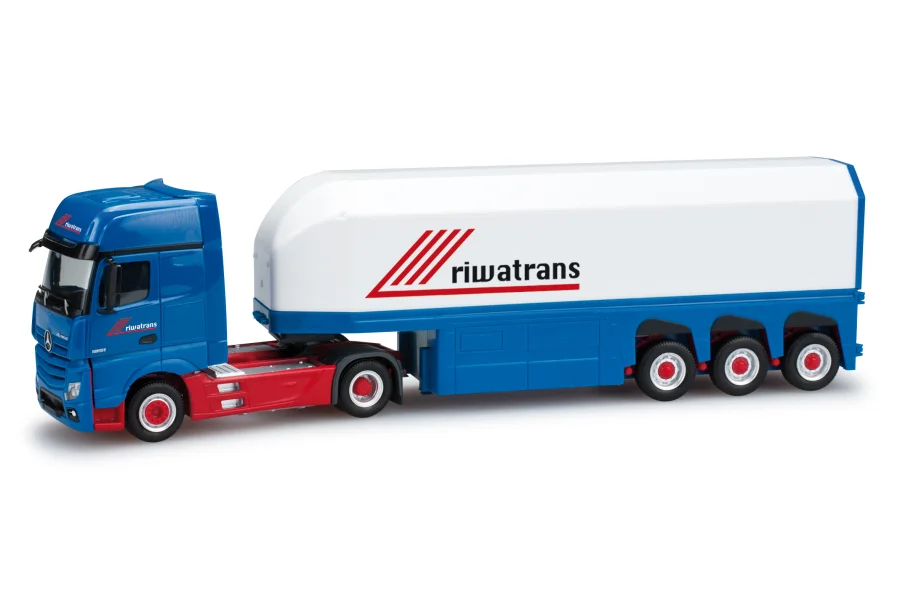 MB A'11 GlaTrSzg "Riwatrans"