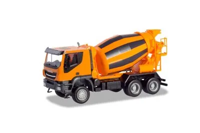 Herpa 310000: Iveco Trakker 6x6