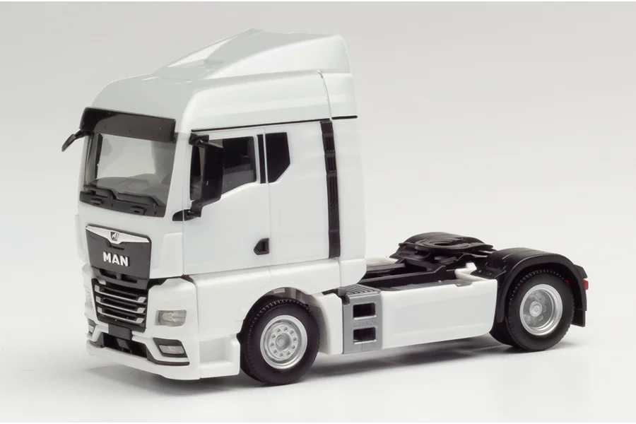 MAN TGX GM Zugmaschine, weiß