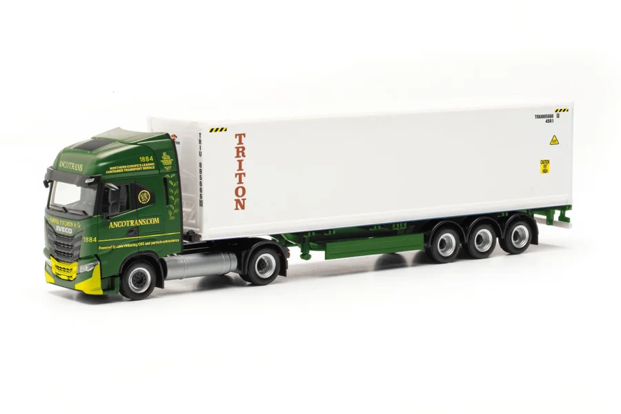 Iveco S-Way LNG Container-Sattelzug