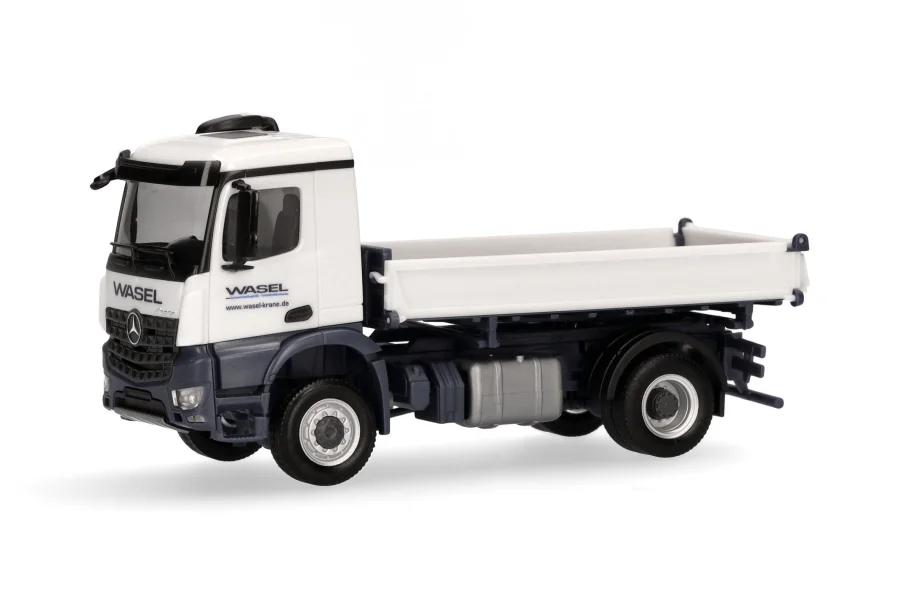 MB Arocs M