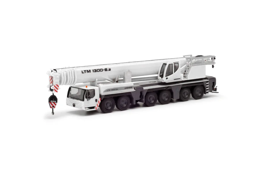 Liebherr LTM 1300-6.2